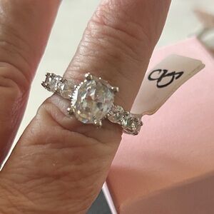 Exquisite 925‎ Sterling Silver CZ engagement Women's Ring size 8